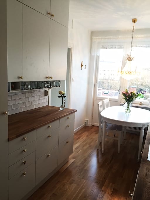 Fully equipped kitchen