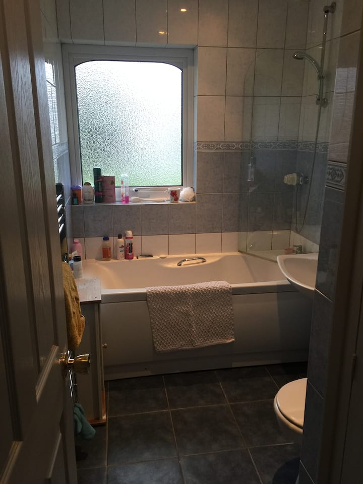 Bicester Holiday Rentals & Homes England, United Kingdom Airbnb