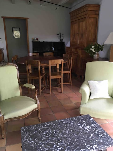Propriété Airbnb réussie: Beautiful family home, Châteaux de la Loire à Veuzain Sur Loire