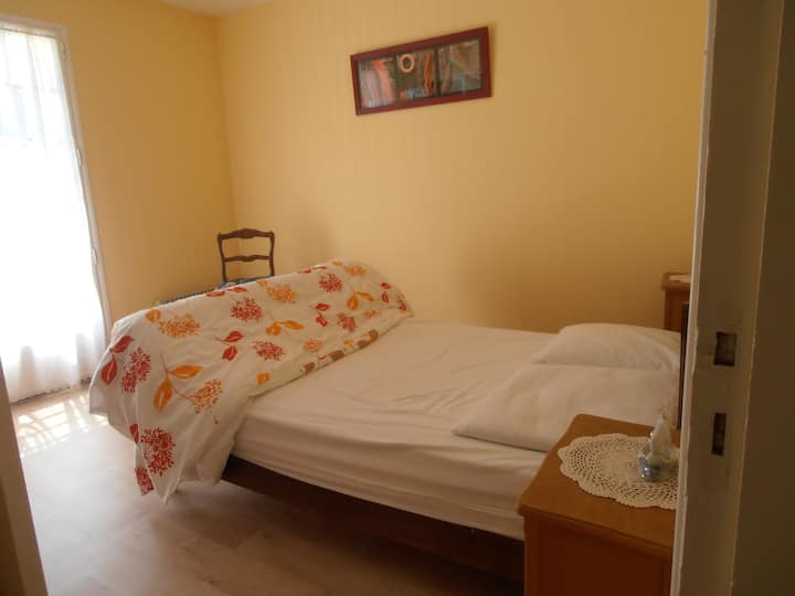 chambre 1 au rez de chaussée
