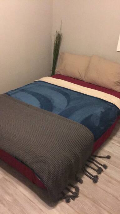 Full size soft top mattress.
