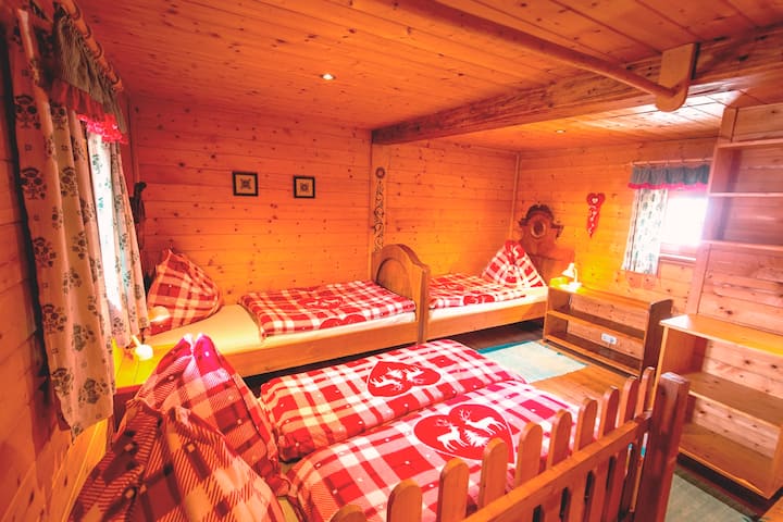 Dhomë gjumi