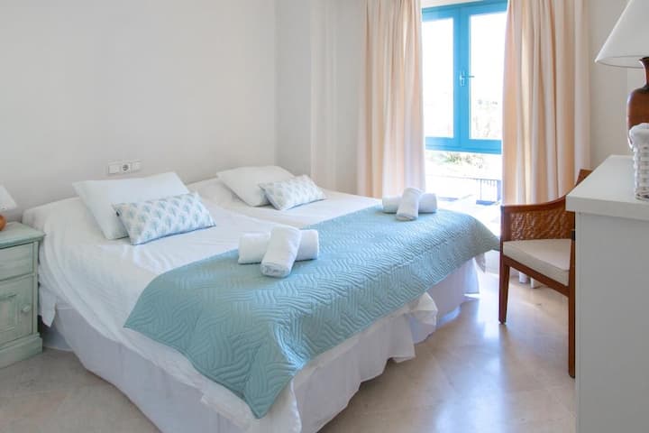 Dhomë gjumi 2