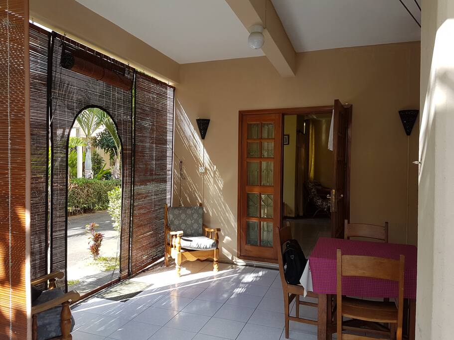 VERANDA