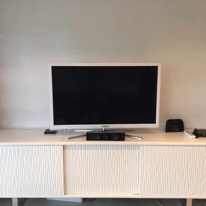 TV