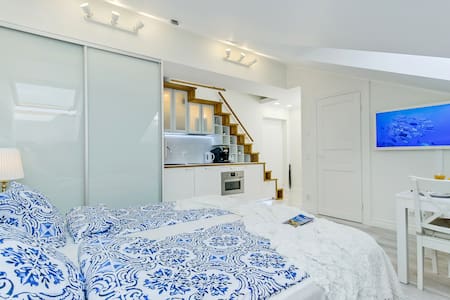 HARBOR LOFT APART (B), 7min to Old Town (by Viru)