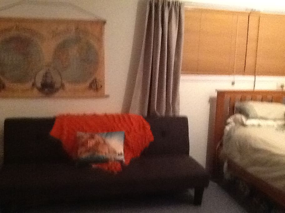 Fold out couch