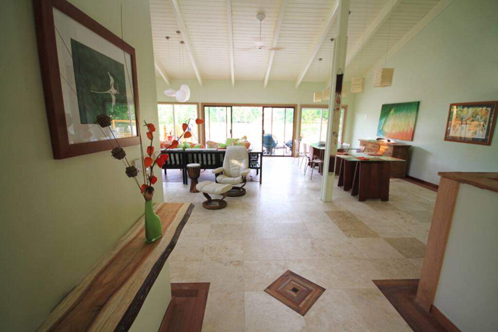 enter the main room to relax