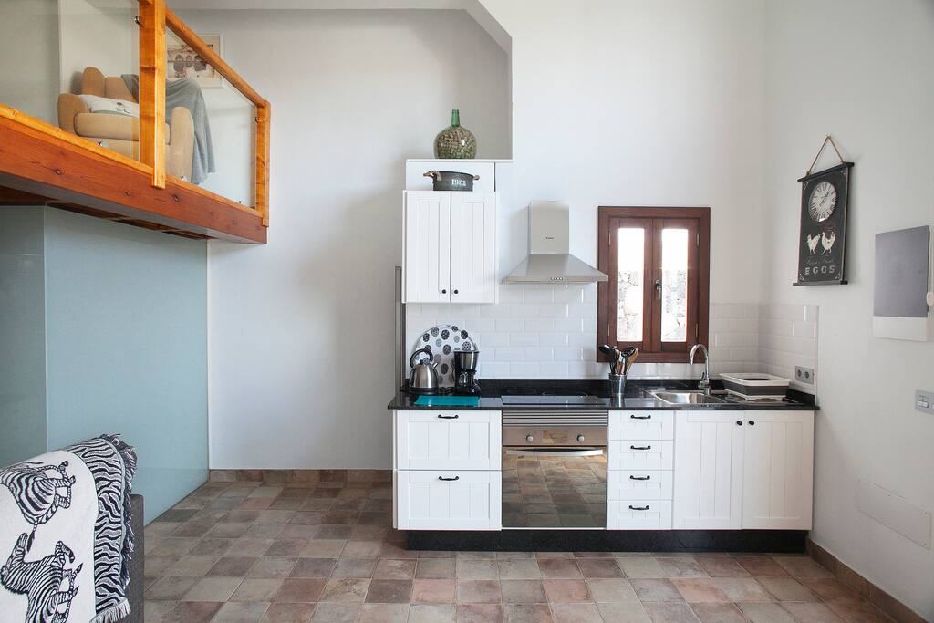 COCINA EQUIPADA