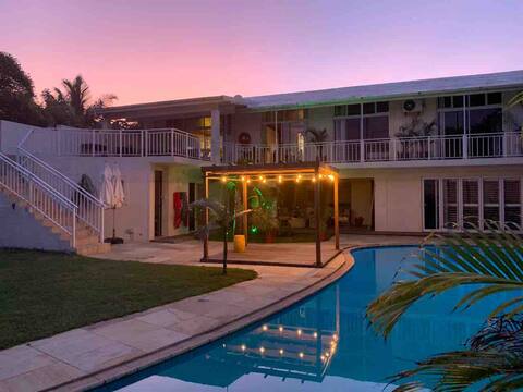 Baron Beach House, Full Solar, Jacuzzi, Beach 18 p