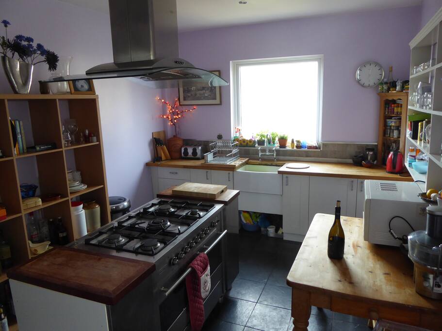 Large, sociable kitchen