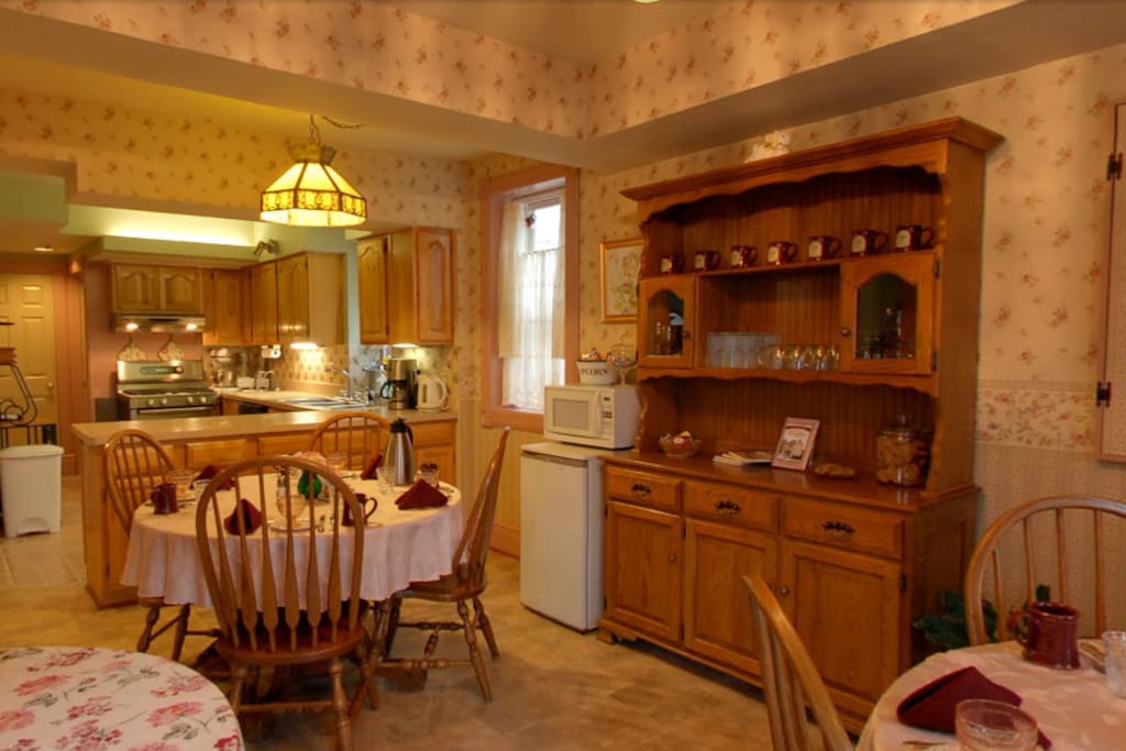 Breakfast room and hospitality area.