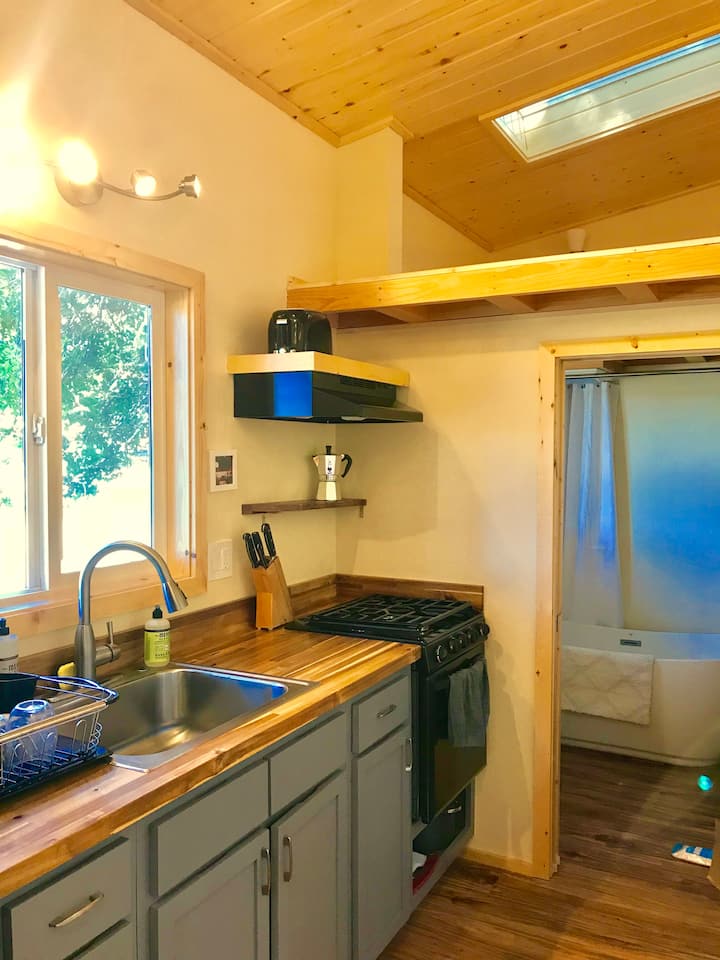 Avila Valley Tiny Home! Tiny houses for Rent in San Luis Obispo
