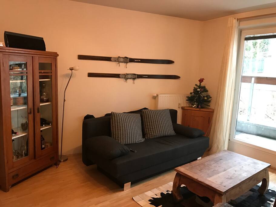 Hochwertiges Schlafsofa mit Federkern