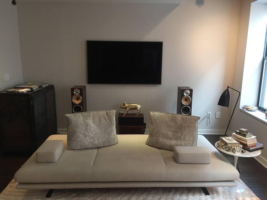 Other side of the living room.