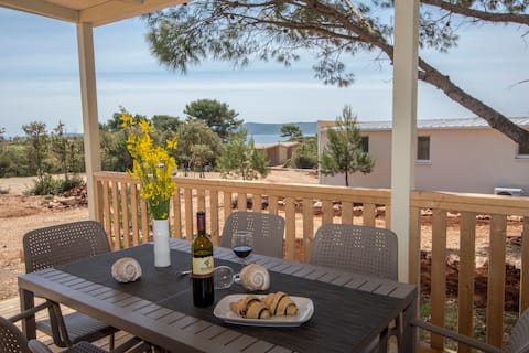 Top Airbnb: Premium 3-bedroom Mobile Homes at Camping Ugljan in Veli Iž