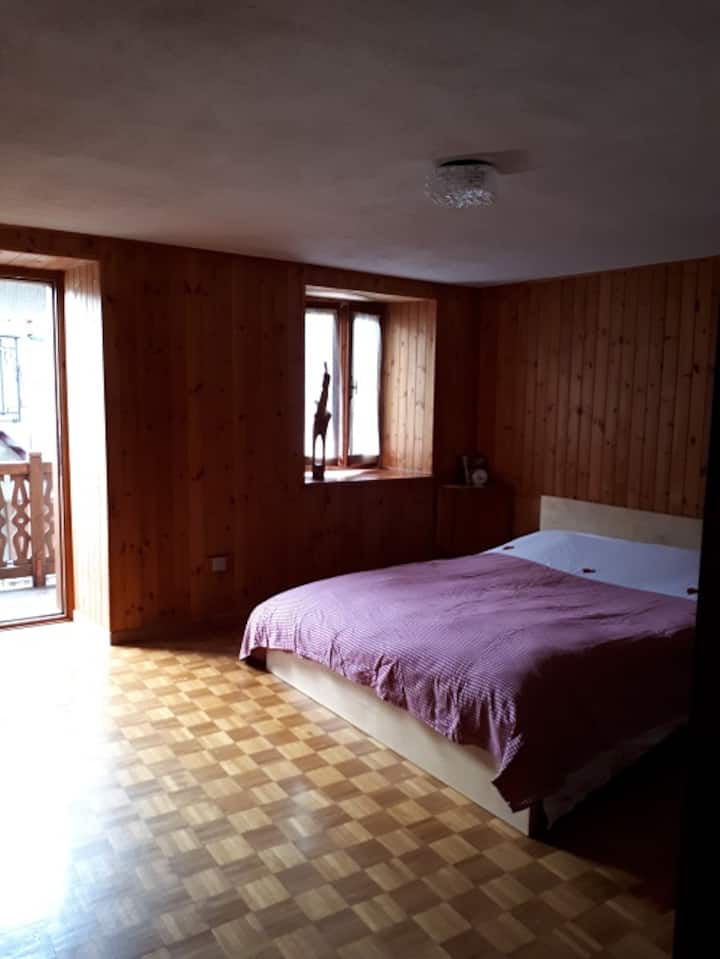 Chambre au 2e étage