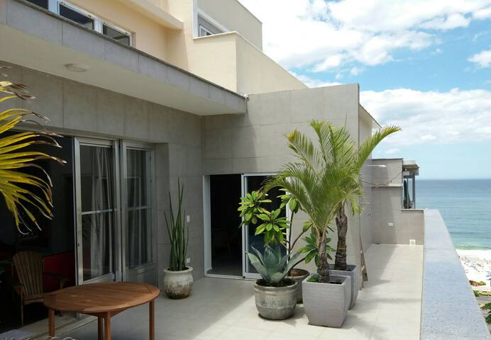 Copacabana Penthouse Duplex 4 rooms gallery image 2