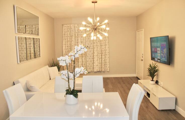 T C Furniture Outlet 25211 Sunnymead Boulevard Suite D9 Moreno Valley Ca 92553 Usa