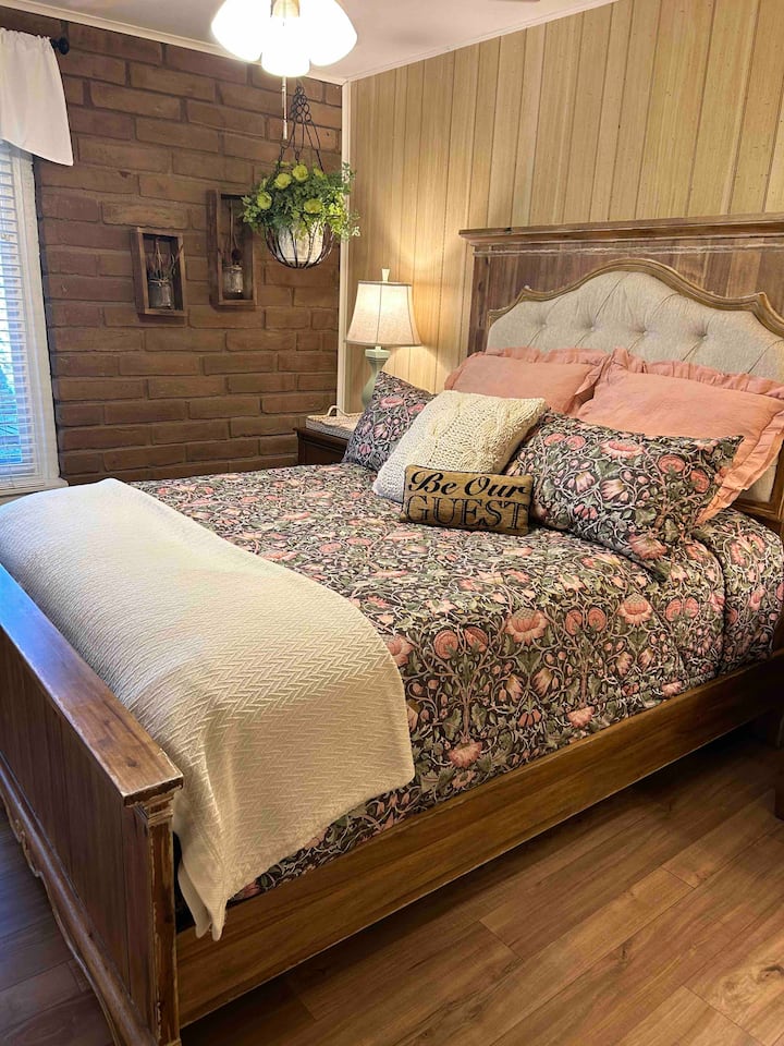 غرفة كوخ الملكة