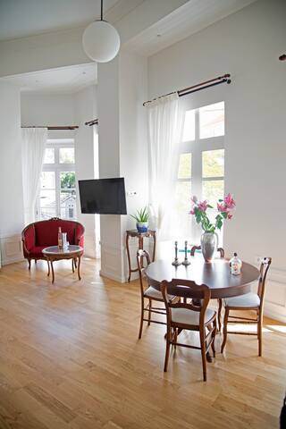 Voreas | 2BDR Suite Ermou Str. View | 4 Streets gallery image 4