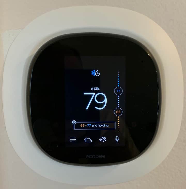 ใช้เครื่องควบคุมอุณหภูมิ Ecobee เพื่อควบคุมอุณหภูมิชั้นบน