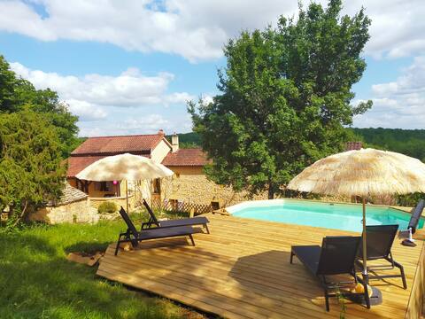 Stone house in the heart of nature