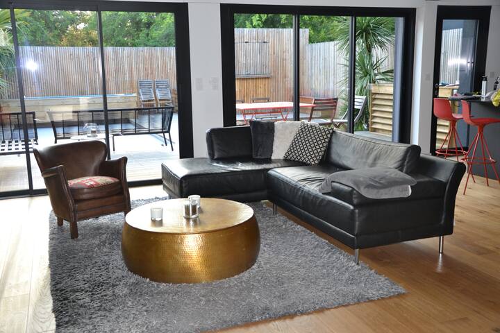 Magnifique et grande maison 160m², piscine, clim gallery image 2