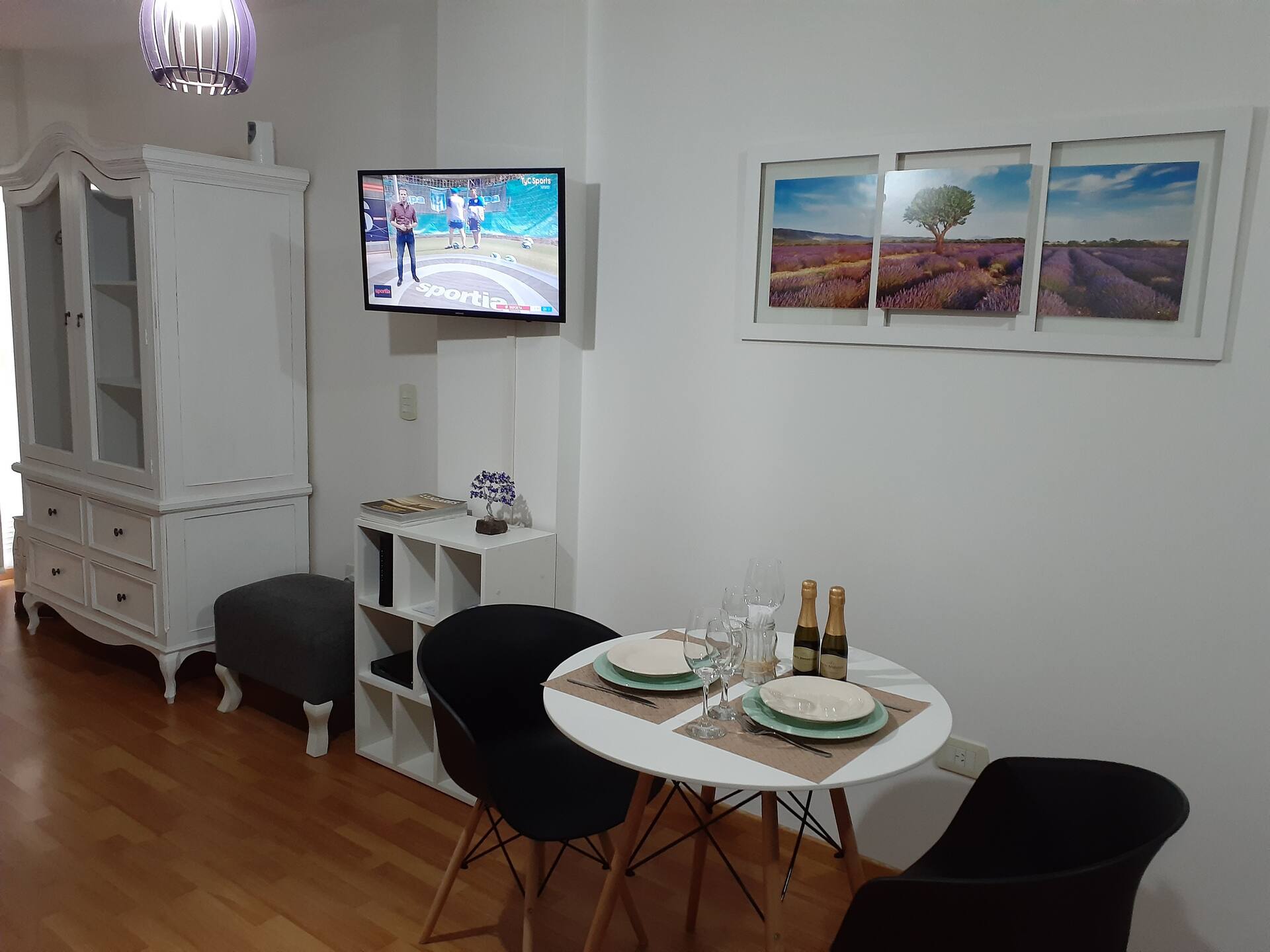 Kitnet de 30 m² com varanda interna em Palermo