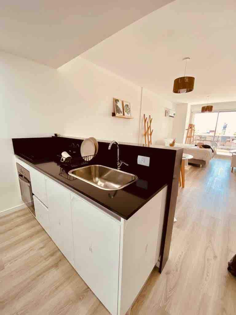 Departamento monoambiente en Palermo con balcón y parrilla