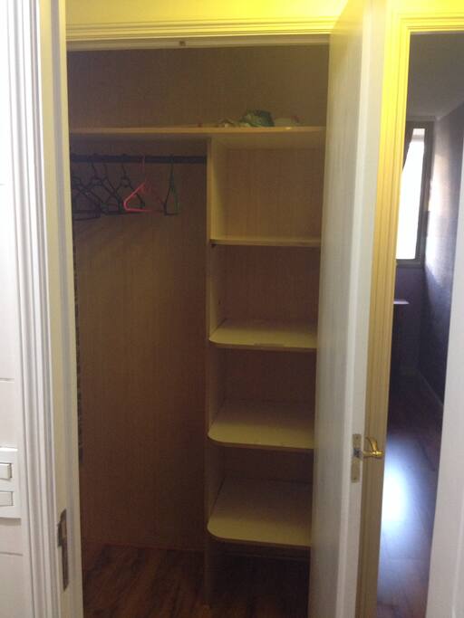 Closet, en exterior de habitación