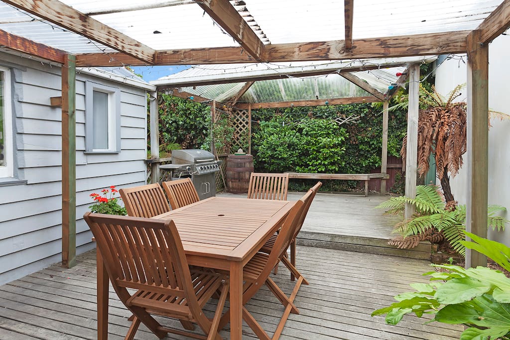 Outdoor Area Photo #2