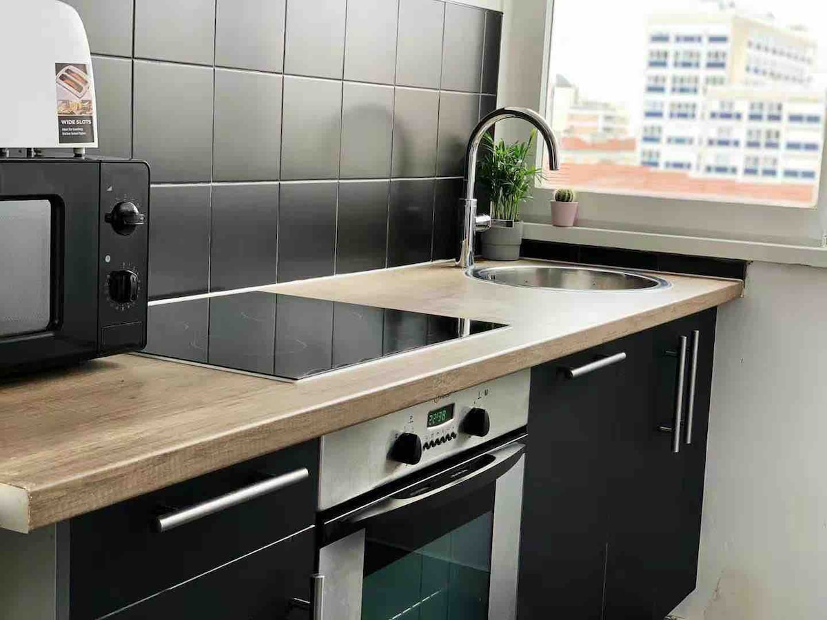 Bel appartement spacieux et garage gratuit