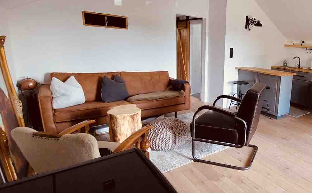 Beliebte Airbnb-Anzeige: stylish and comfortable Chalet with a wide view in Waldeck Frankenberg