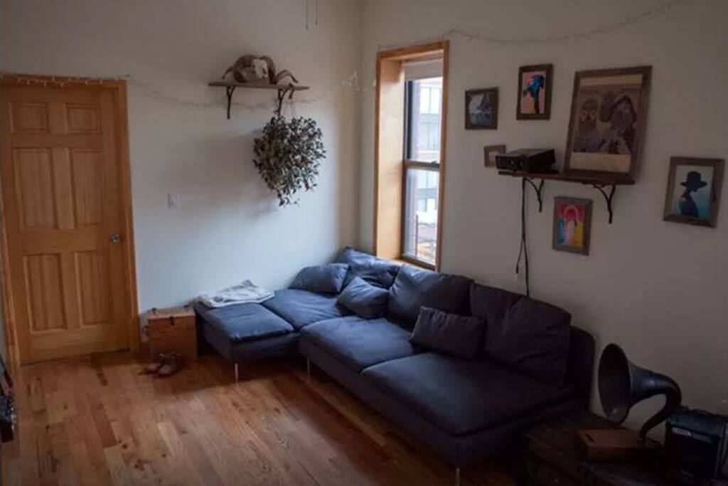 Projector theatre room and comfy lounge space