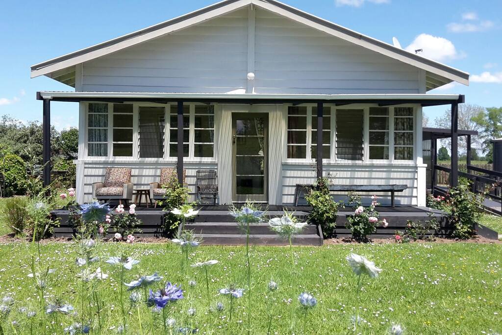 The bungalow Bungalows for Rent in Paeroa, Waikato, New Zealand