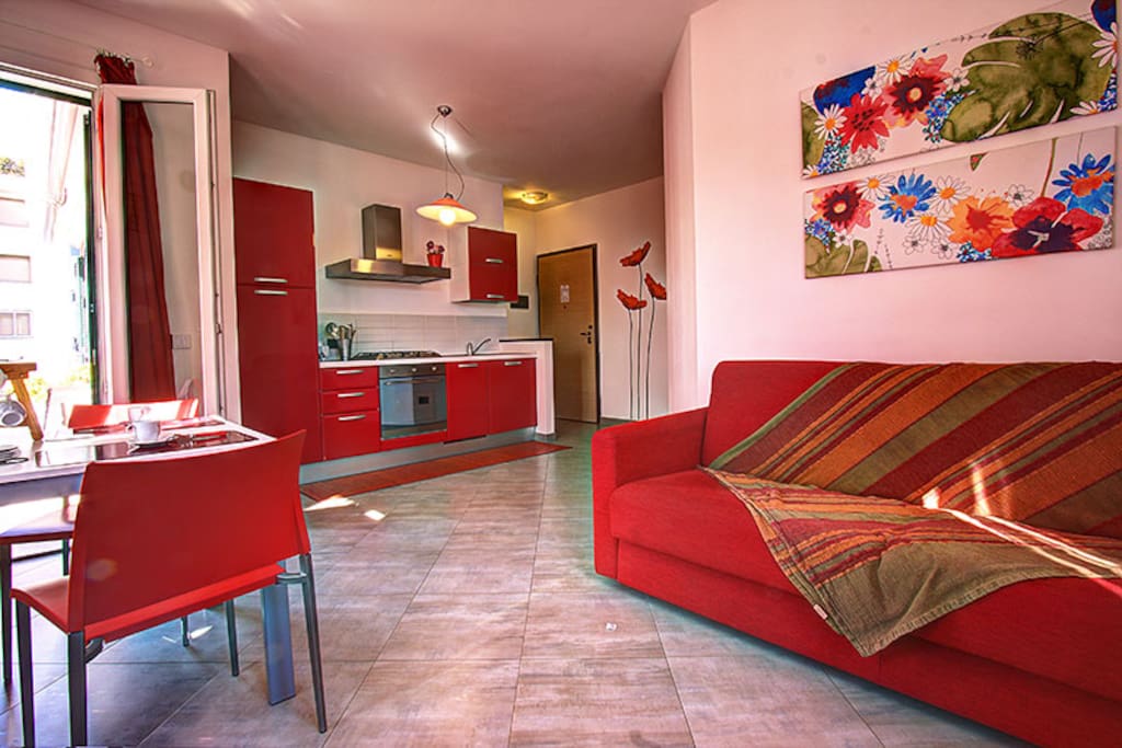 interno appartamento rosso