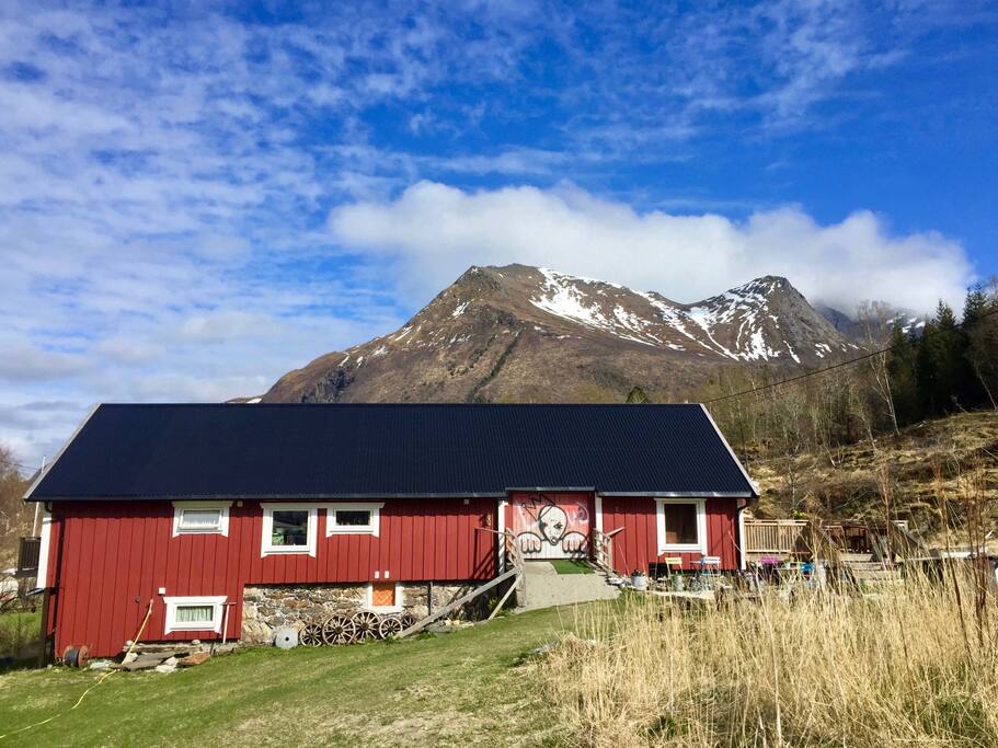 Nordic Boutique Barn.