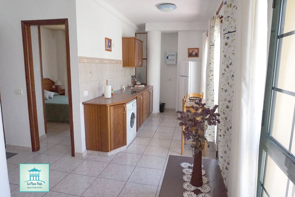 Comedor y cocina.
