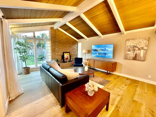 M&J@Gorgeous remodeled 3B2B SFH/Bay Area | 2944 gallery image 4