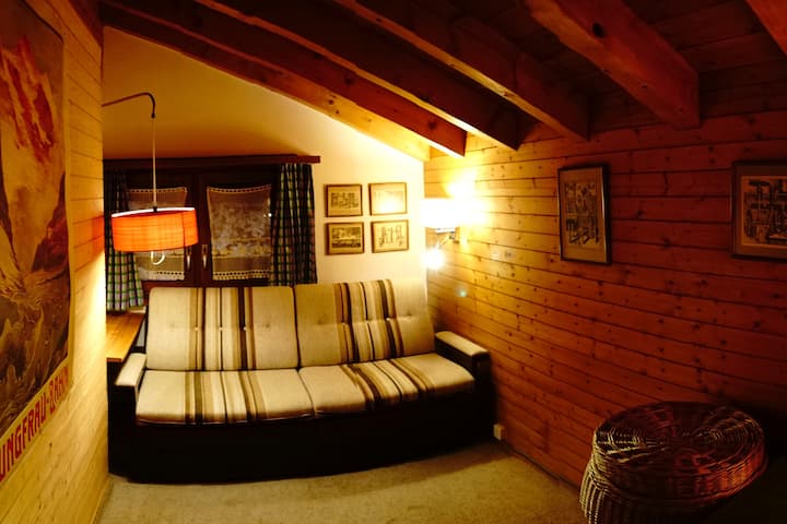 kauč na razvlačenje - bračni krevet - planinska strana