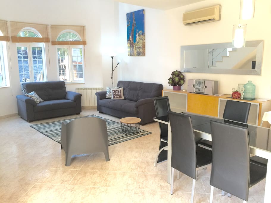 Lounge and dinning area.