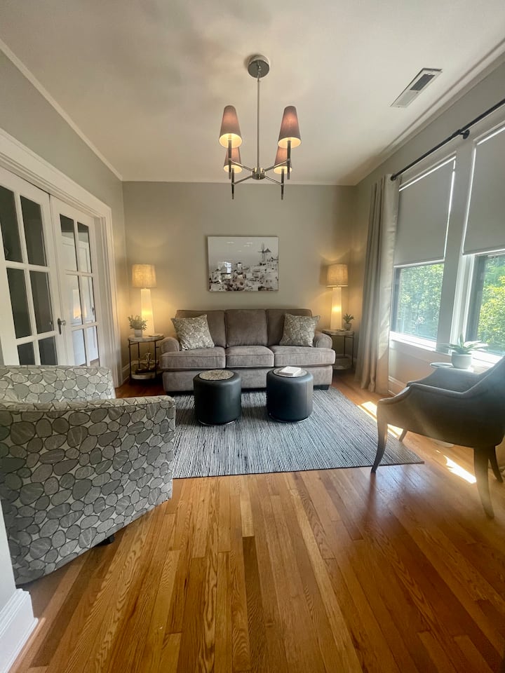 Bearson Villa -- Pvt Apt. Near Dwntwn And Lru - Hickory, NC