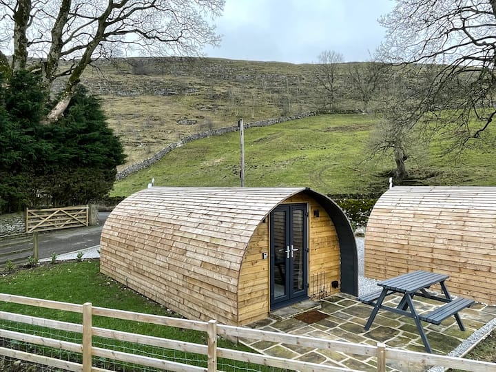 Partridge Pod, Kilnsey, Yorkshire Dales Nat Park - Grassington