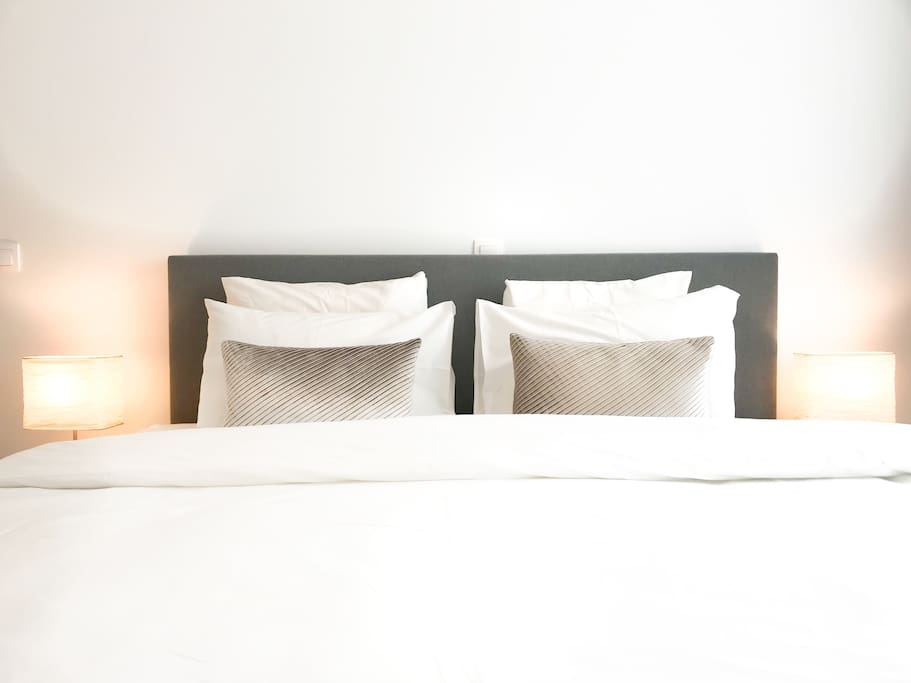 Comfortable Super King Size Bed