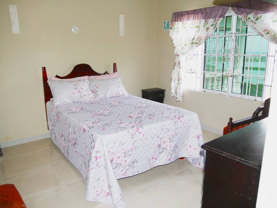 Double bedroom 2
