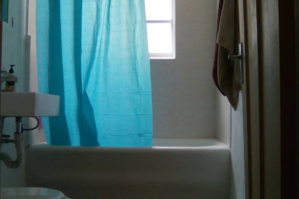 Baño / Bathroom