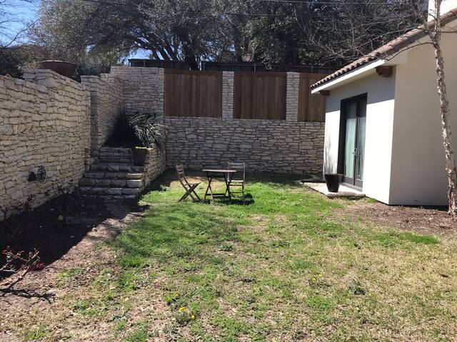 Villa Bellaire gallery image 3