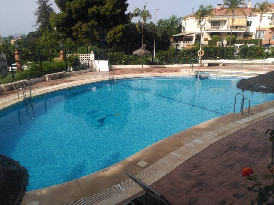 Piscina comunitaria