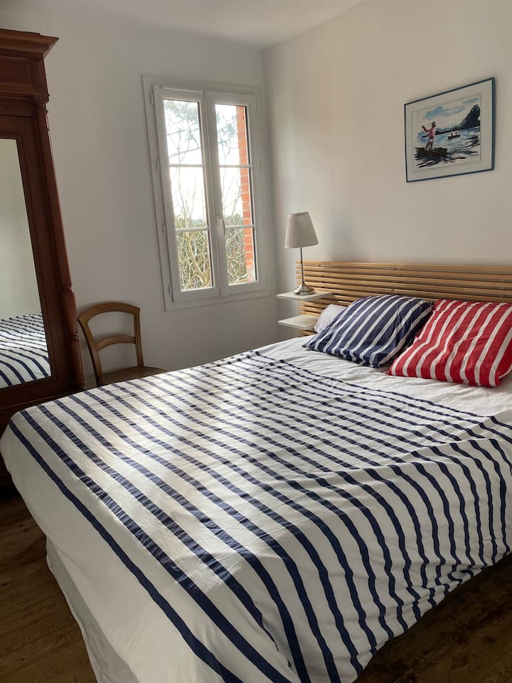 Chumba cha kwanza cha kulala